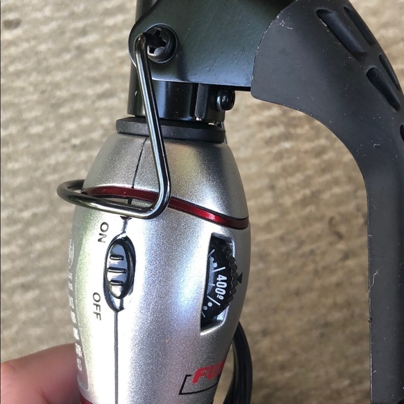 Three-quarter inch curling iron - Picture 3 of 3